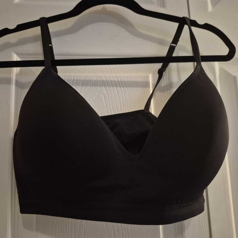 PINK Victoria's Secret Black Bra